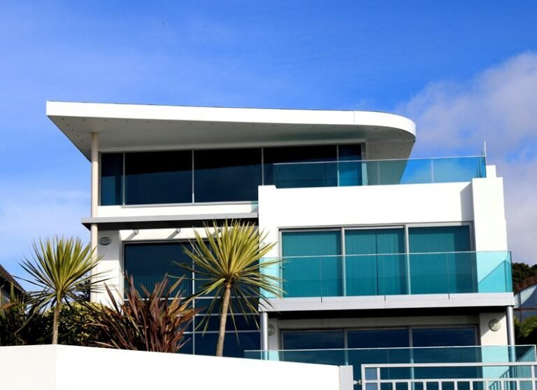 wealth building strategies 2025